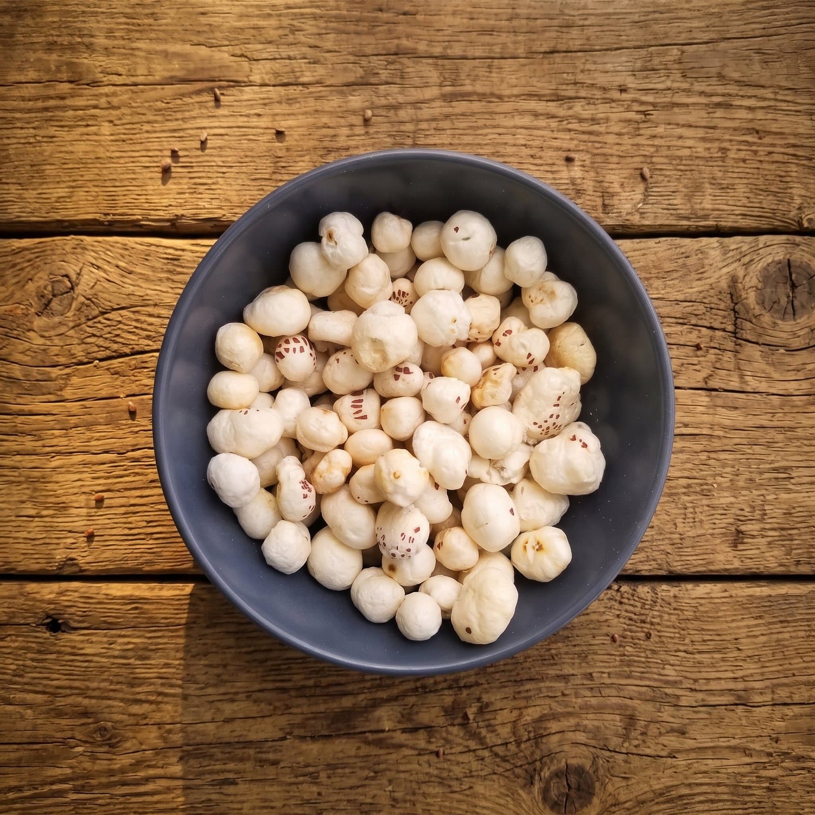 Roasted Makhana (Fox Nuts) — photograph 2